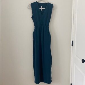Elegant Blue Sleeveless Dress